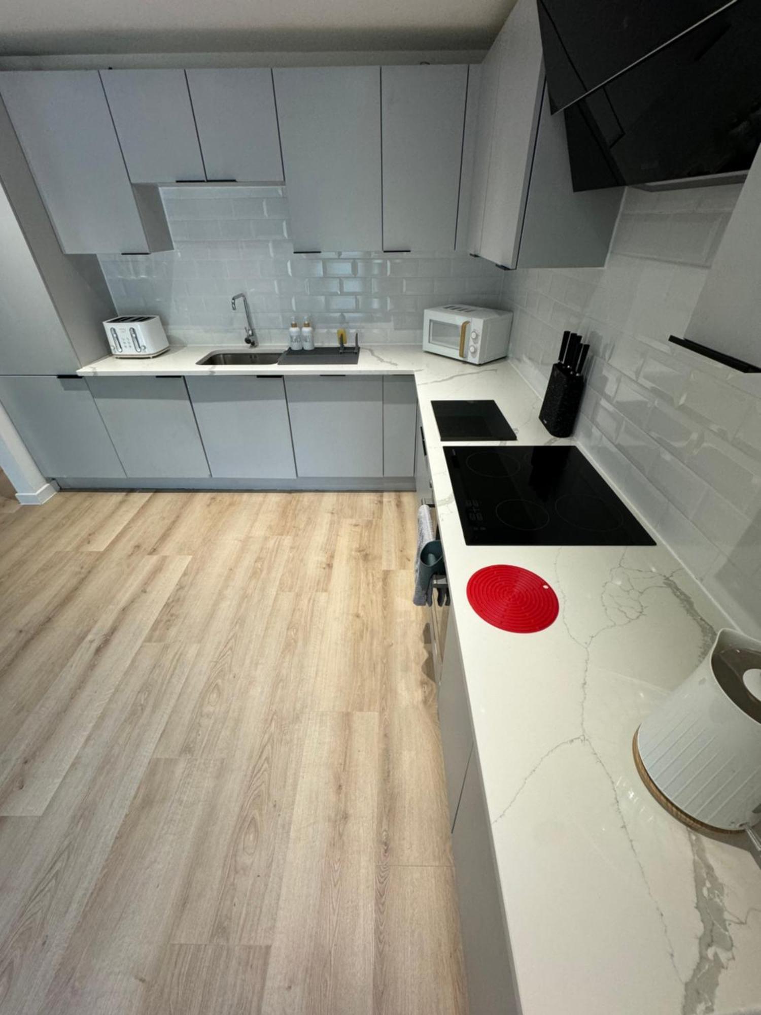 Km Granton Apartment Единбург Екстер'єр фото
