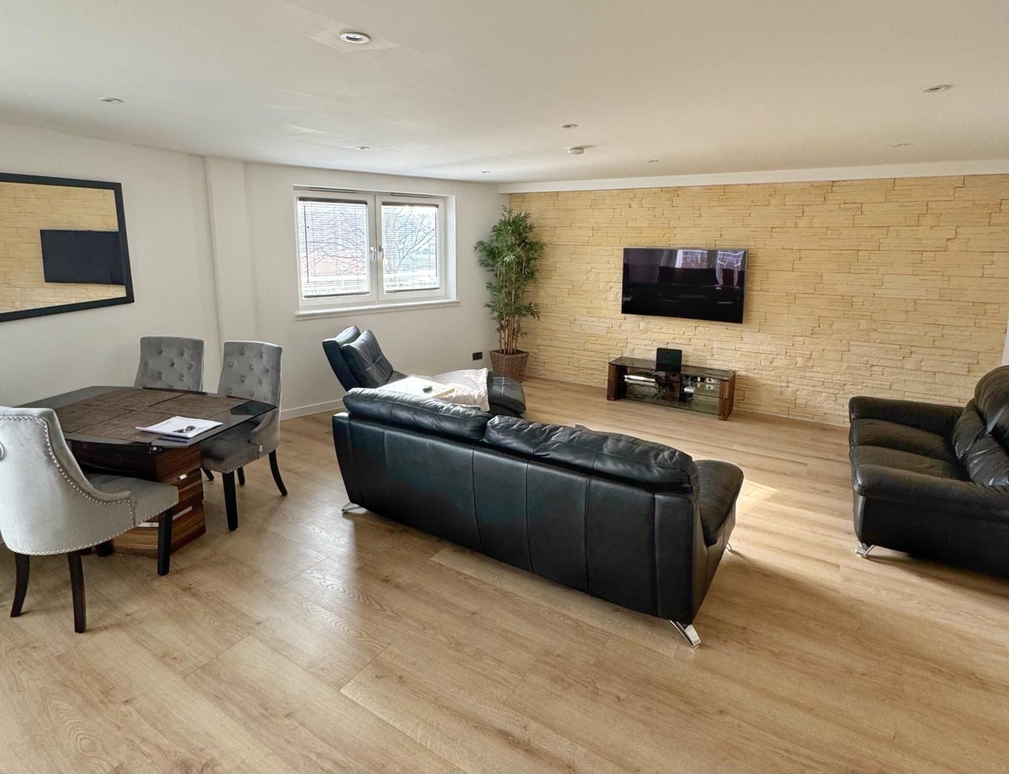 Km Granton Apartment Единбург Екстер'єр фото